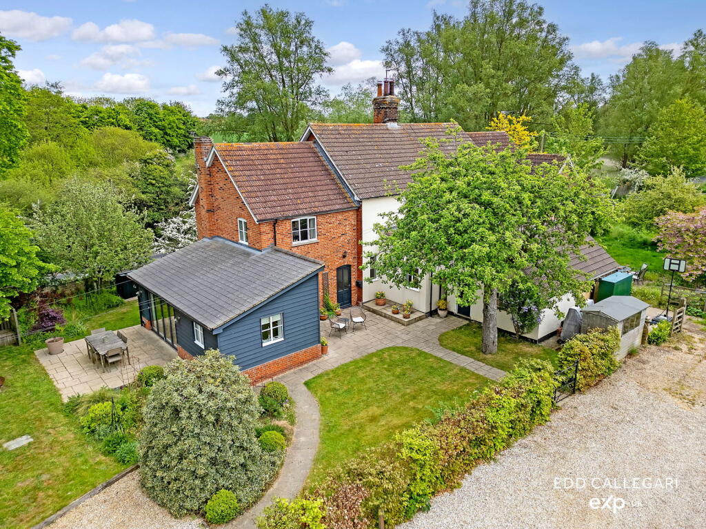 Main image of property: 29 Stone Street, Hadleigh, Ipswich, IP7 6DN