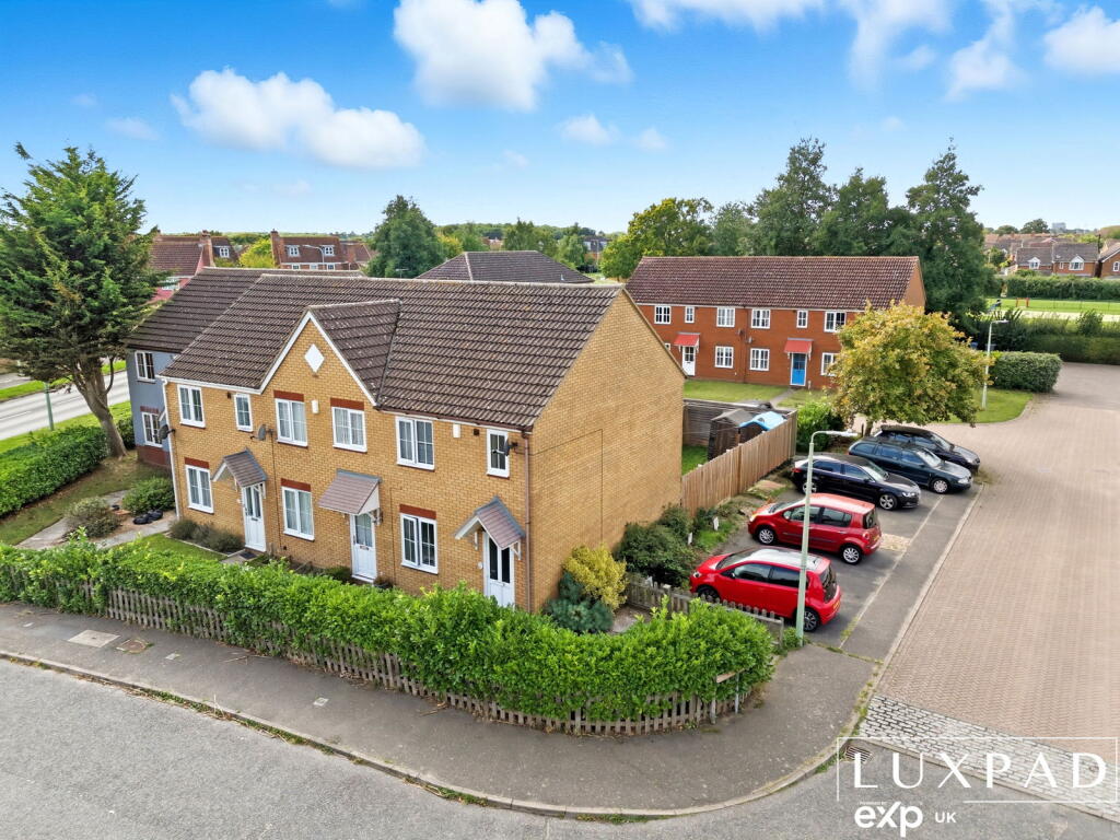 Main image of property: 9 Wilding Drive, Kesgrave, Ipswich, IP5 2AE