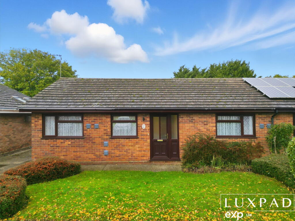 Main image of property: 25 Crowcroft Glebe, Nedging Tye, Ipswich, IP7 7LH