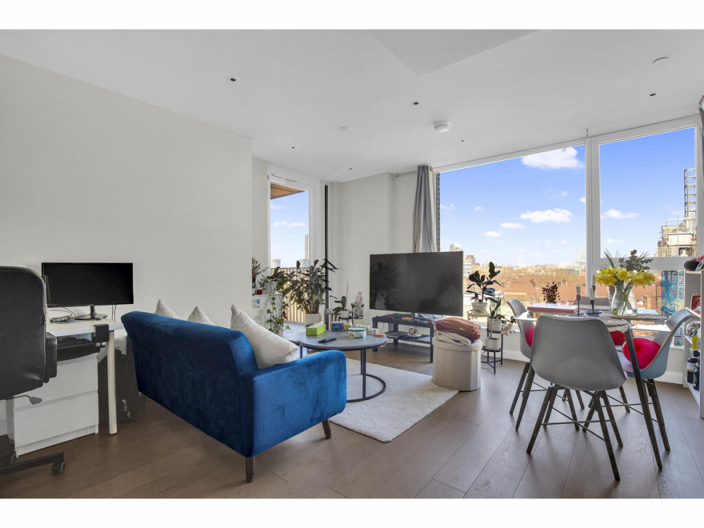 Main image of property: Kennington Lane, London, SE11