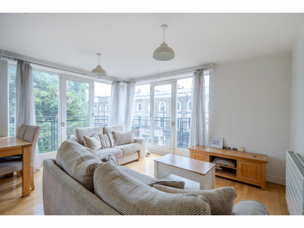 Main image of property: Clephane Road, London, N1