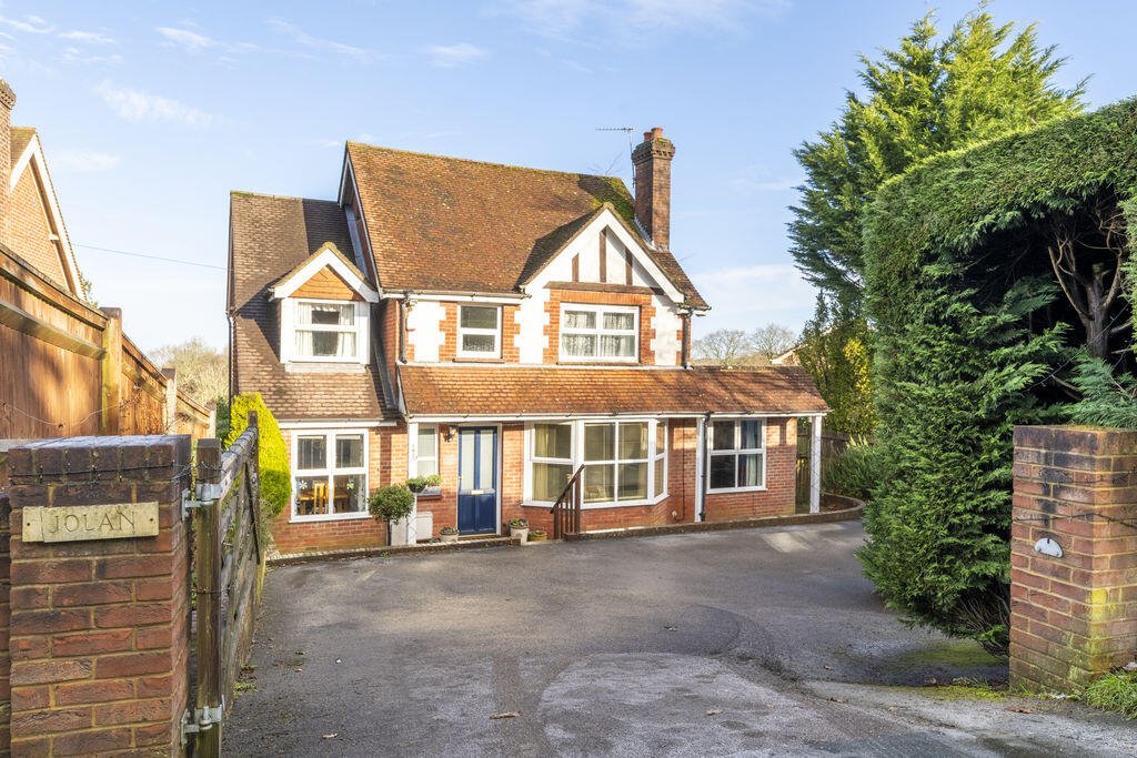Main image of property: Cross In Hand Road, Heathfield