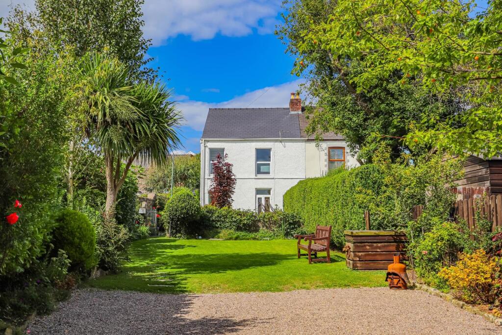 Main image of property: Minffrwd Road, Pencoed, Bridgend