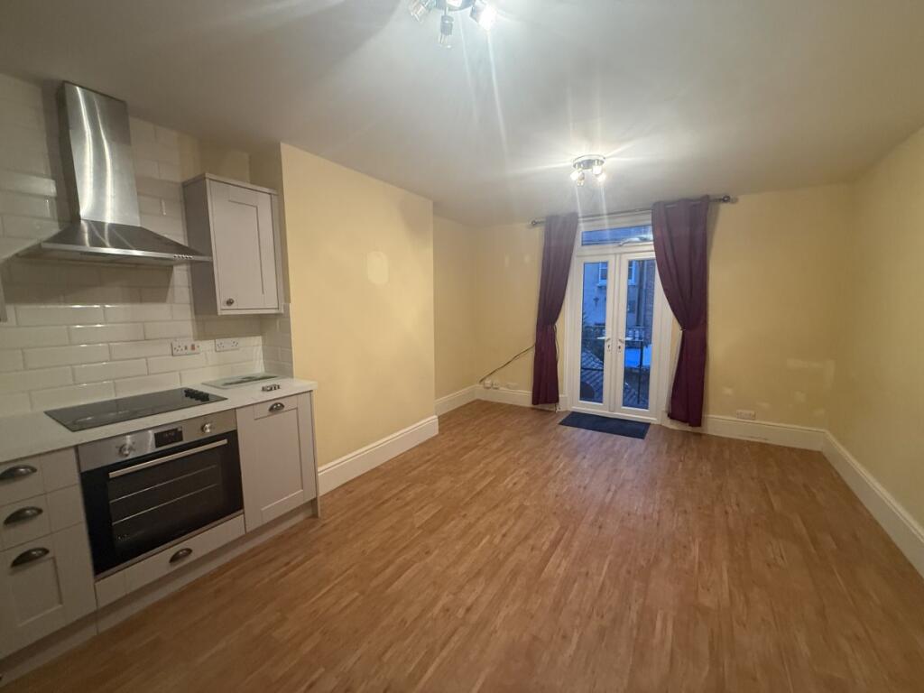 Main image of property: 40 Meads Street, Meads