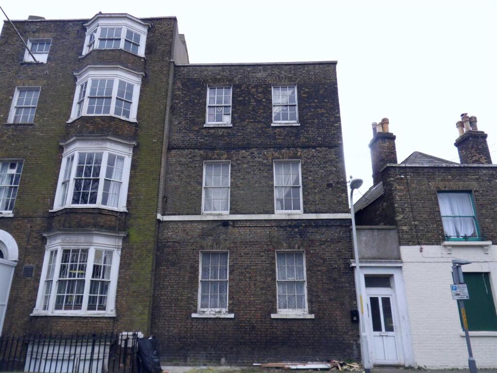 Main image of property: 5 St Johns Road, Margate
