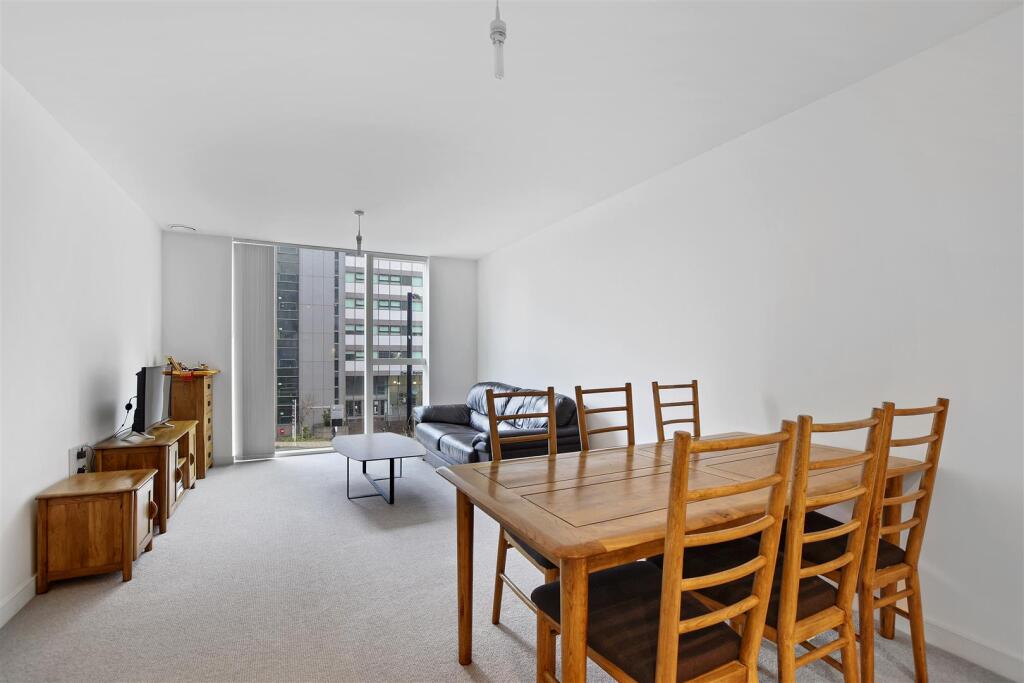 Main image of property: Tennyson Apartments, 1 Saffron Central Square, Croydon, CR0