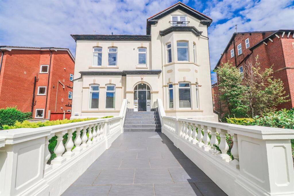 Main image of property: Park Road, Southport