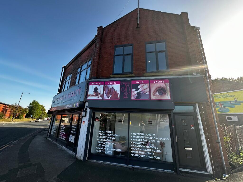 Main image of property: Oldham Road, Manchester, Greater Manchester, M40