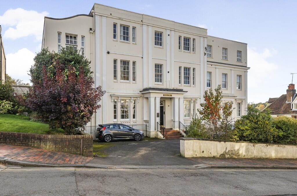 Main image of property: Mount Sion, Tunbridge Wells, Kent, TN1