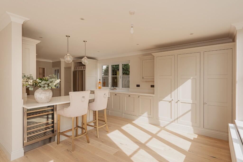 Main image of property: Fairfield Avenue,
Horley,
RH6