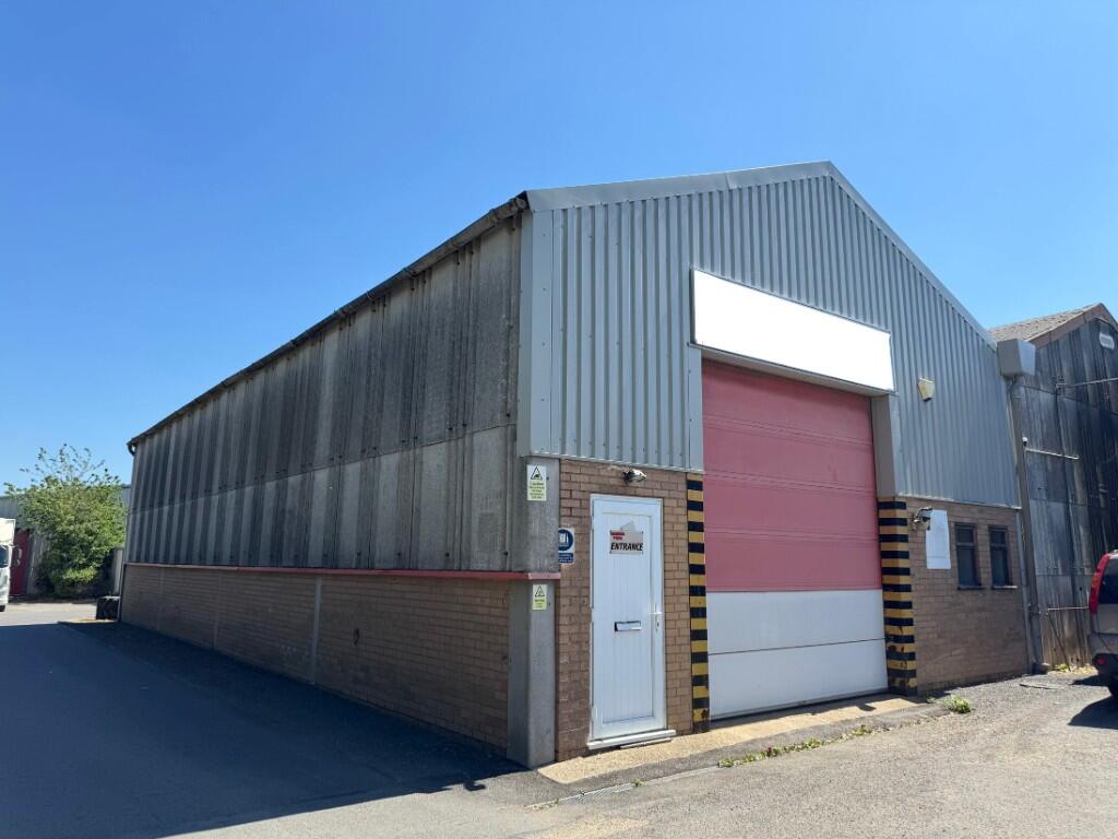 Main image of property: Units at Haddenham Business Park 