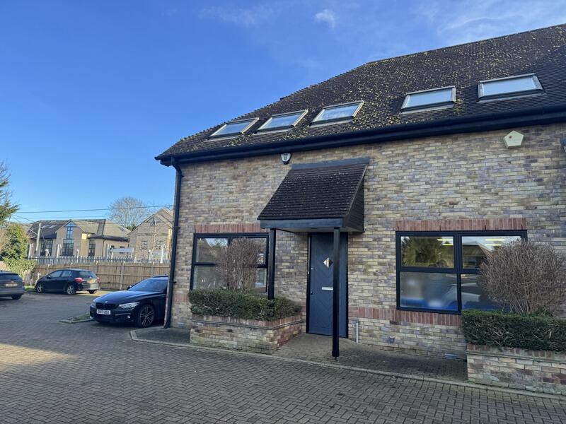 Main image of property: 9 Station Court, Station Road, Great Shelford, Cambridge, CB22 5NE