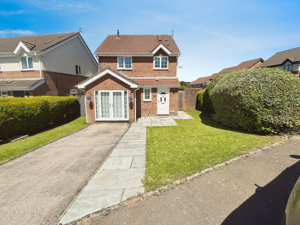 Main image of property: Badgers Mead, Brackla, Bridgend, CF31 2PZ
