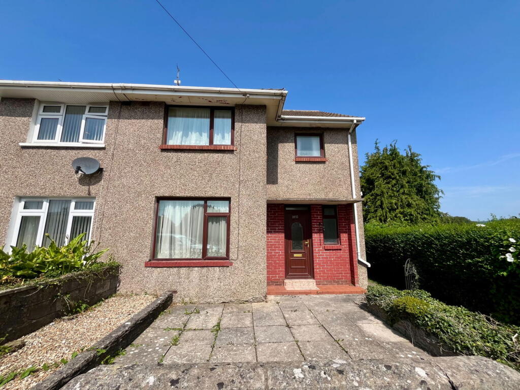 Main image of property: Heol Fach, North Cornelly, Bridgend, CF33 4LH