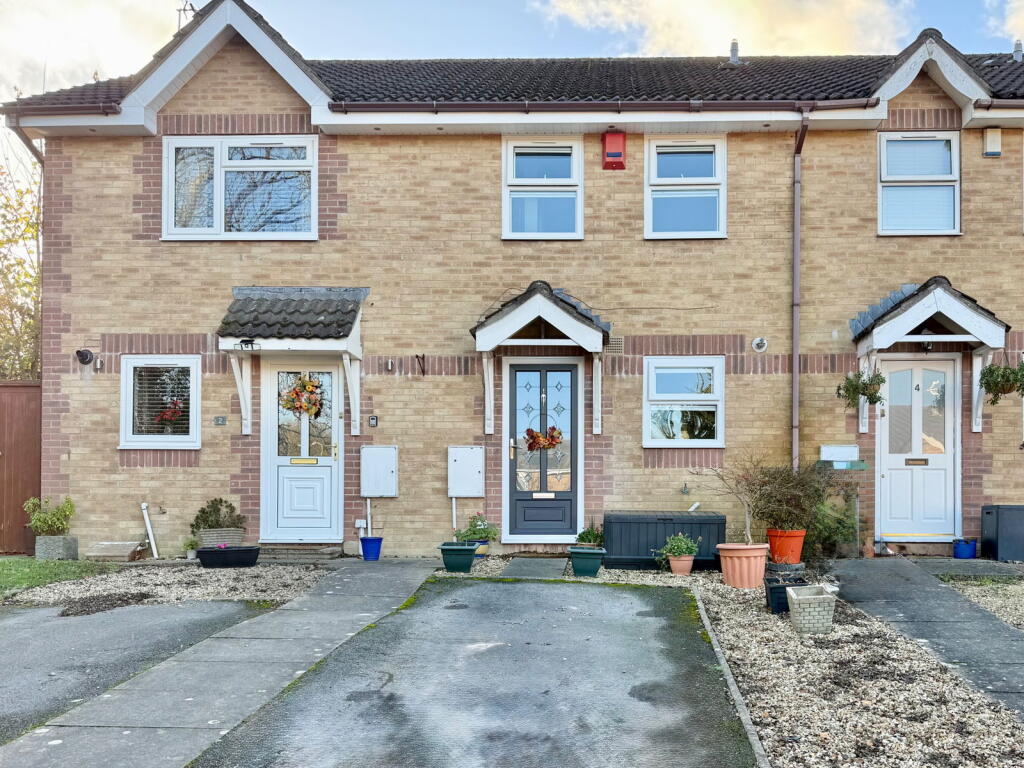 Main image of property: Clos-yr-eos, South Cornelly, CF33 4RJ