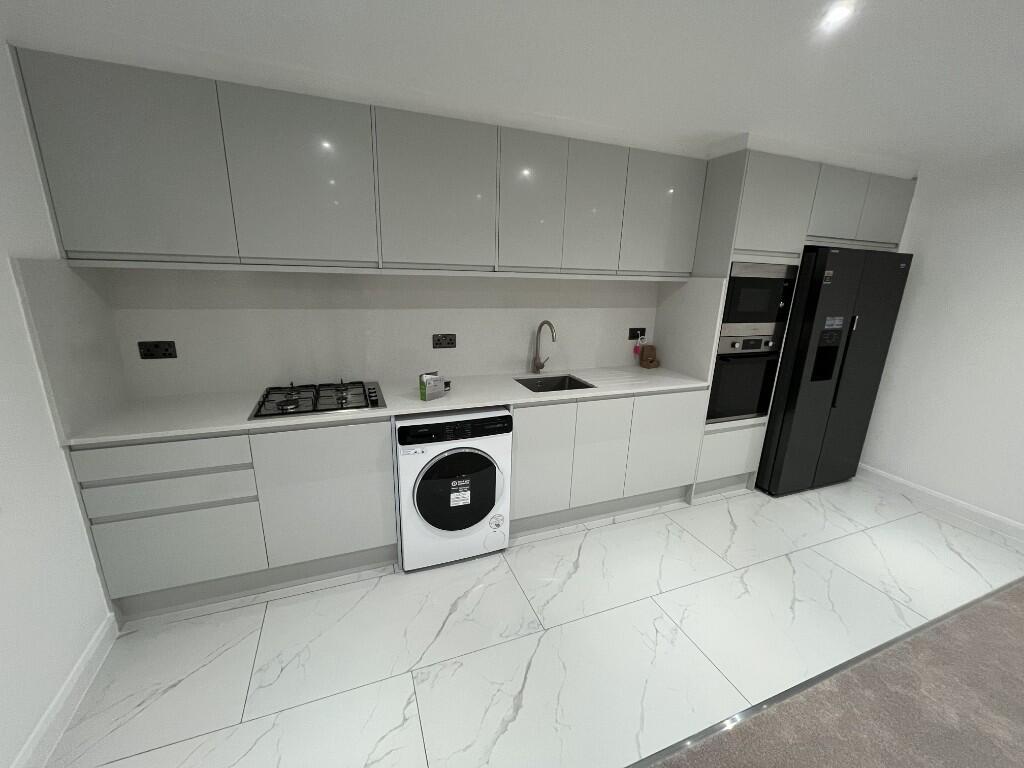 Main image of property: Long Lane, Croydon, London, CR0