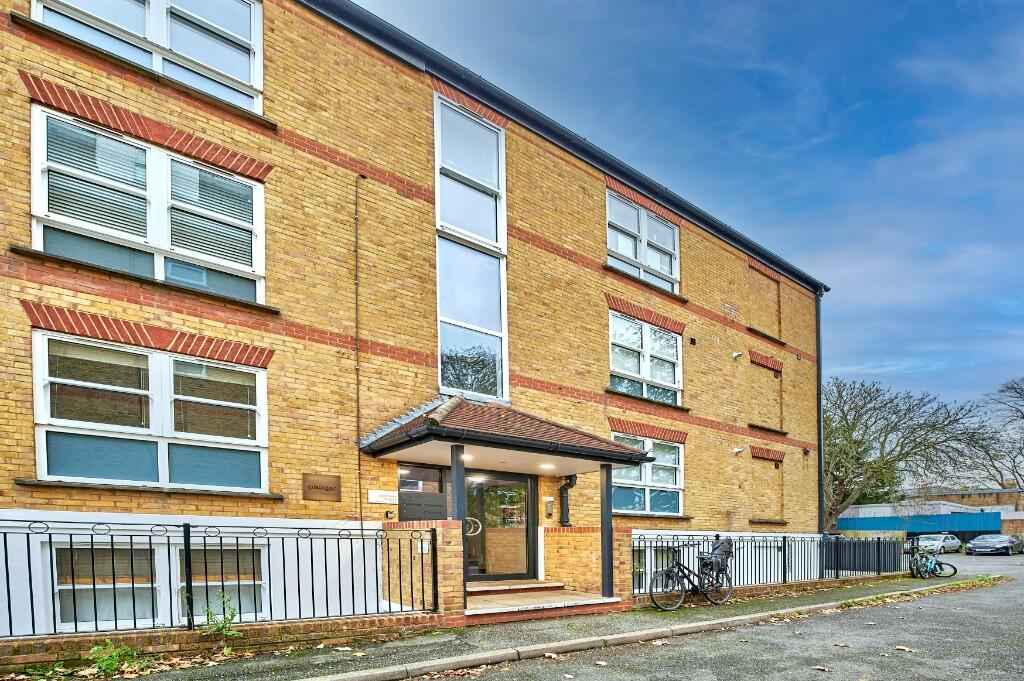 Main image of property: The Gardens, London, SE22