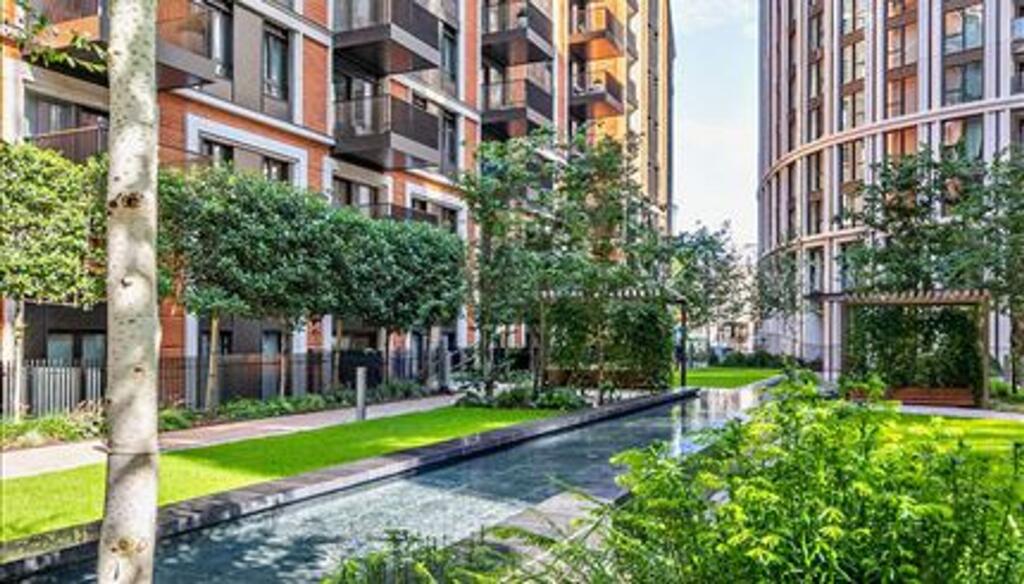 Main image of property: Edgware Road, Garrett Mansions, W2
