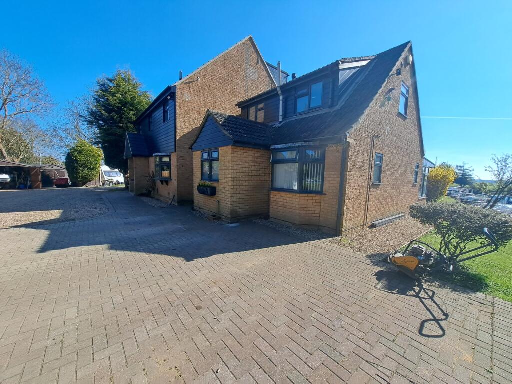 Main image of property: The Avenue, Godmanchester