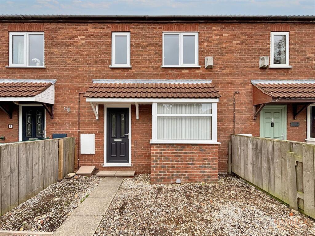 Main image of property: Ebor Manor, Keyingham