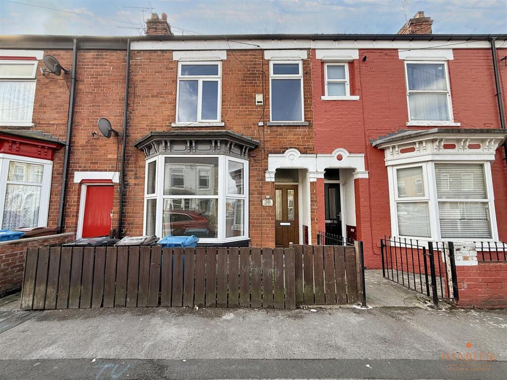 Main image of property: Kings Bench Street, Hull