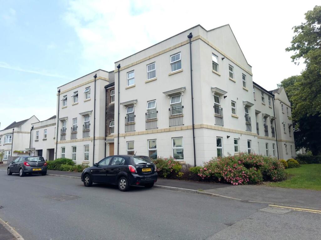 Main image of property: Oak Leaze, Patchway, BS34