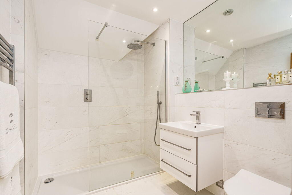 Additional image 23 of Pebble Lane, Ferring, West Sussex, BN12 5FB