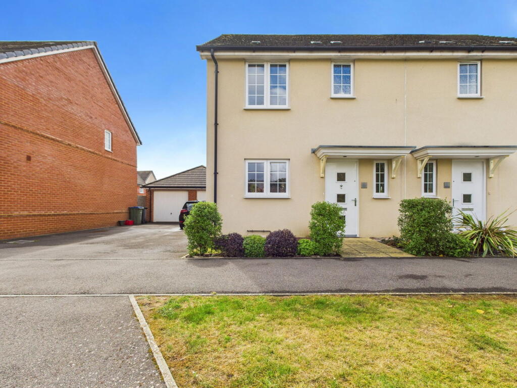 Main image of property: Ernest Fitches Way, Littlehampton, BN17 7EP