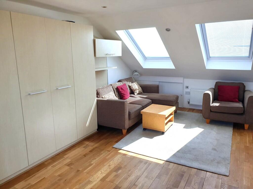 Main image of property: Thames Avenue, Perivale, Greenford