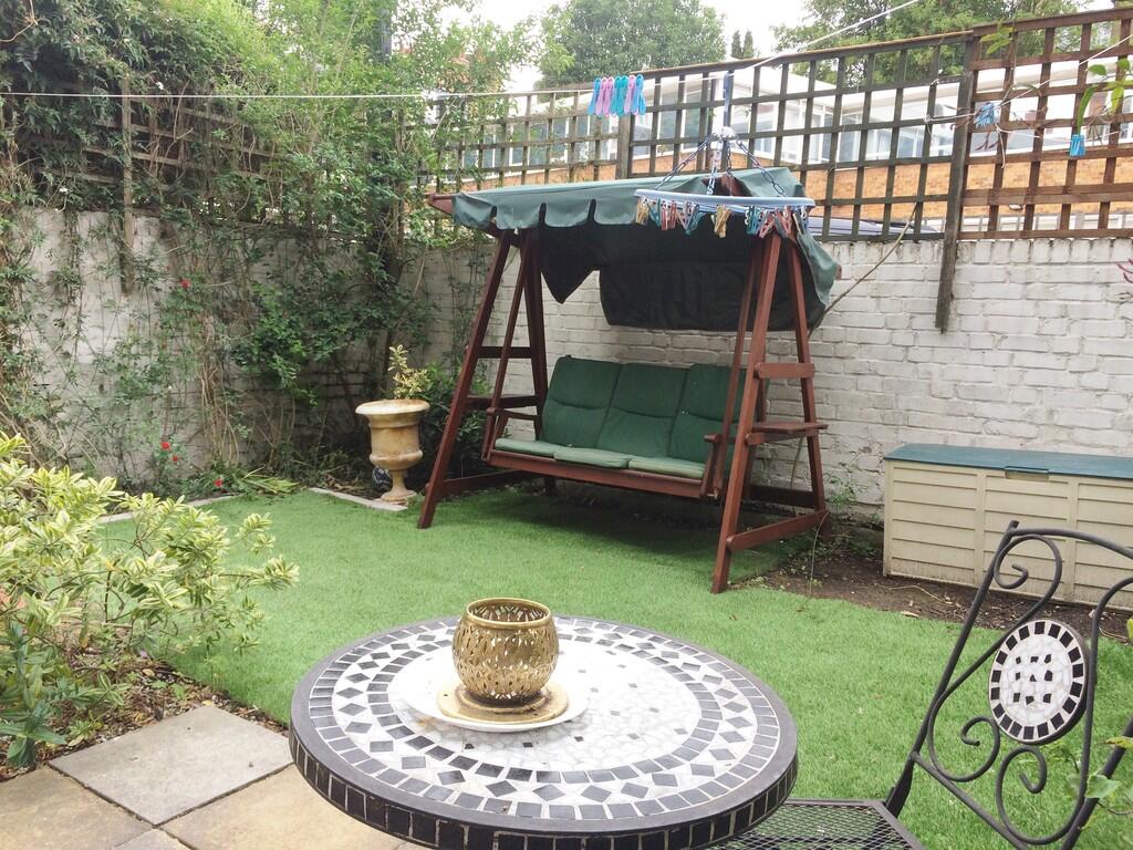 Main image of property: King Street, Chiswick, London