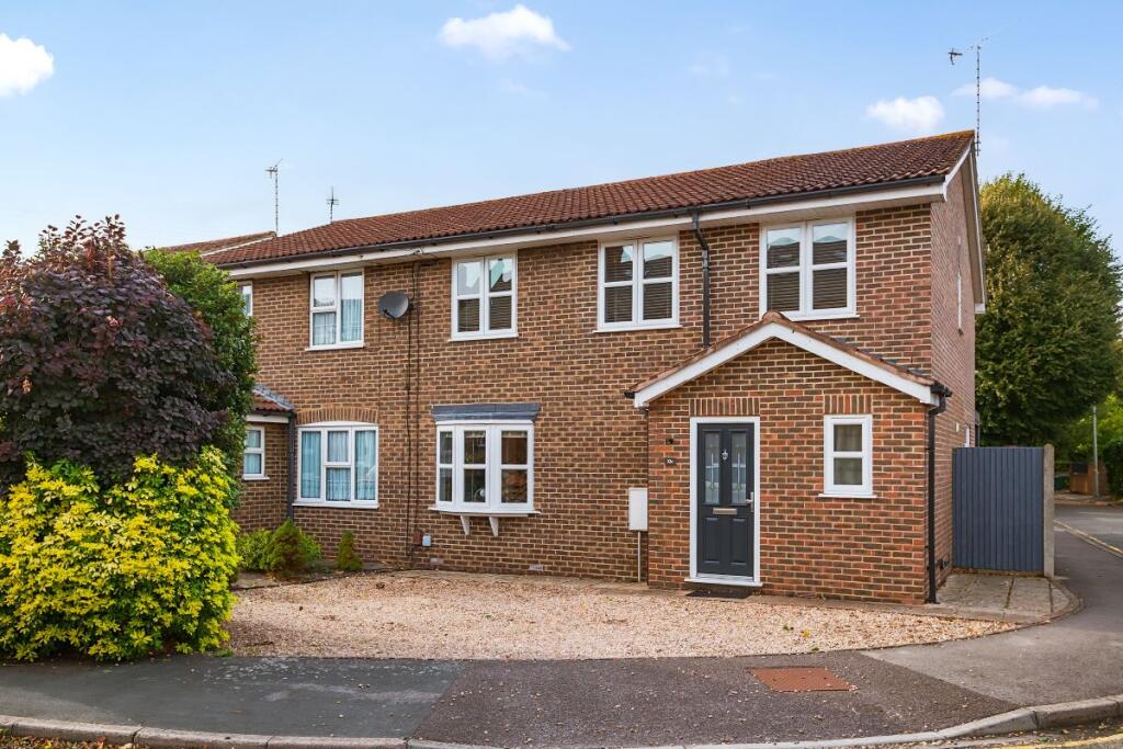 Main image of property: Richmond Road, Staines-upon-Thames
