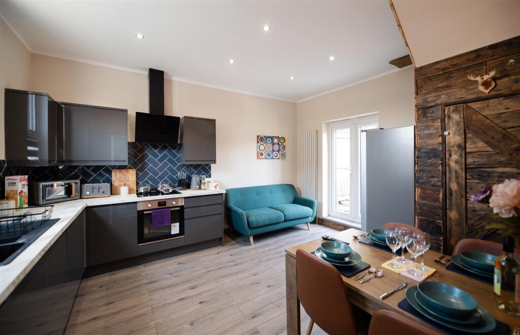 Main image of property: Tonge Moor Road, Bolton