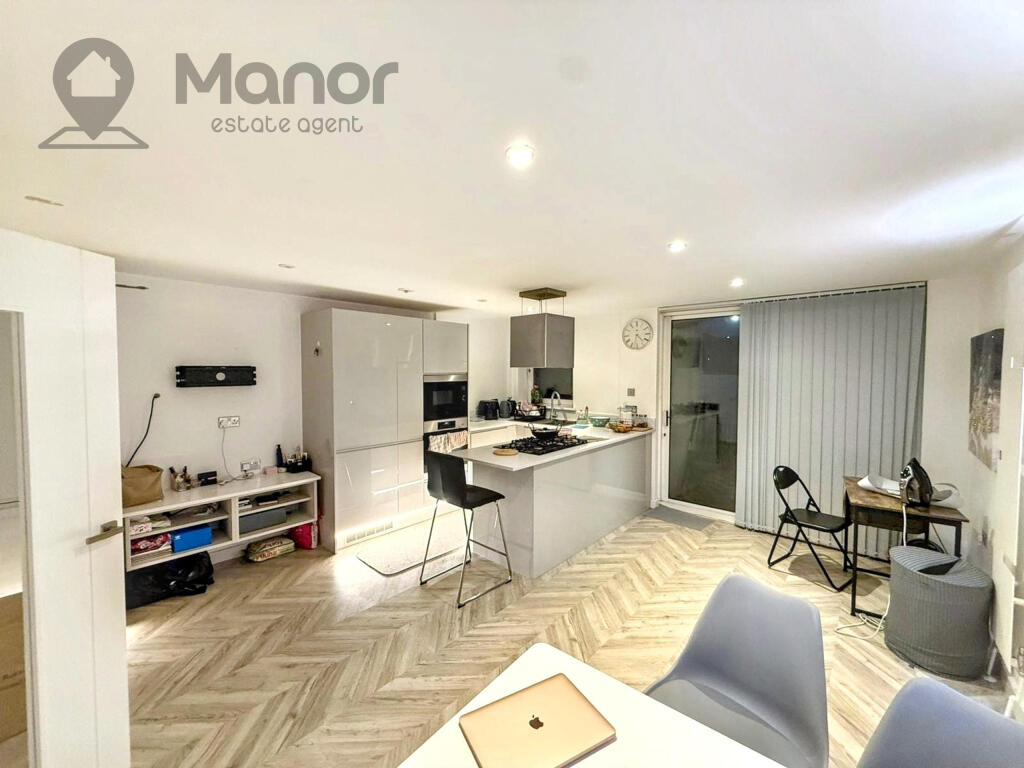 Main image of property: Star House, Snowshill Road, Manor Park, E12 6BF