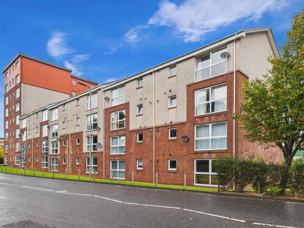 Main image of property: Eaglesham Court, Hairmyres, East Kilbride, G75