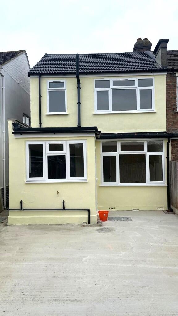 Main image of property: Western Avenue, Dagenham, London, RM10