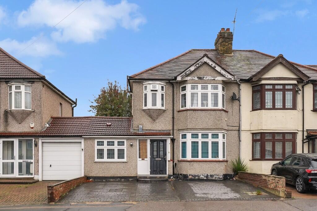 Main image of property: Collier Row Lane, Romford, London, RM5