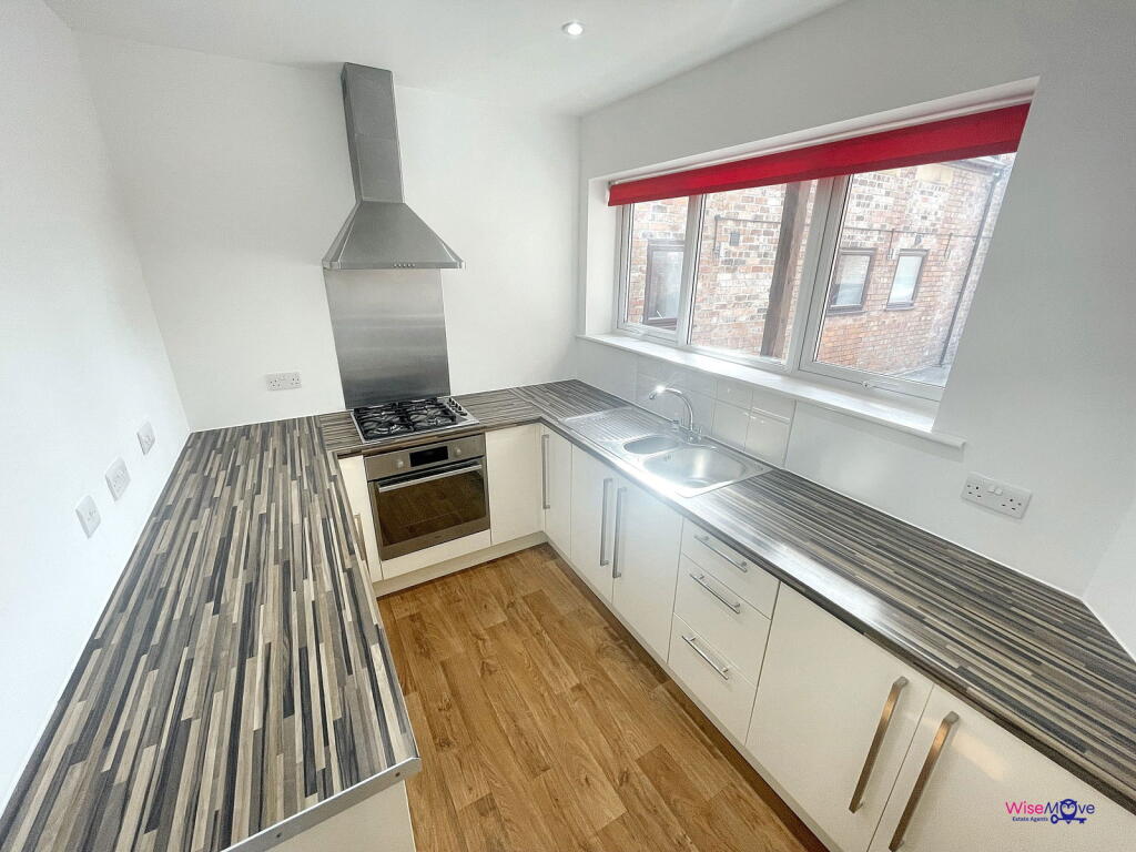 Main image of property: Lugsdale Road, Widnes, WA8 6DJ