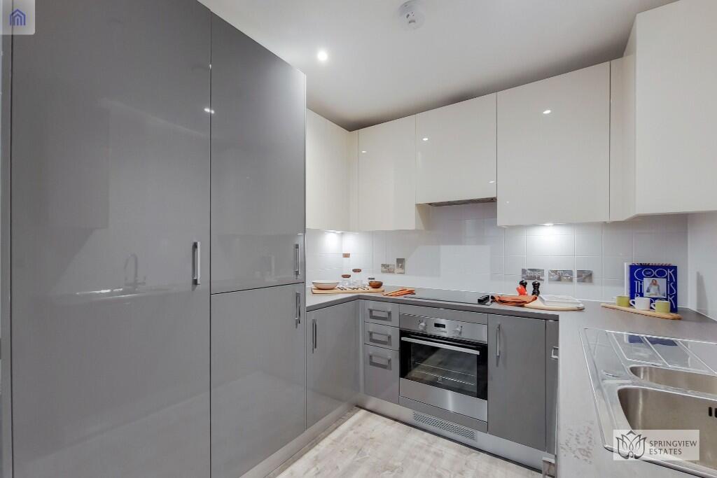 Main image of property: Hoopers Mews, London, W3