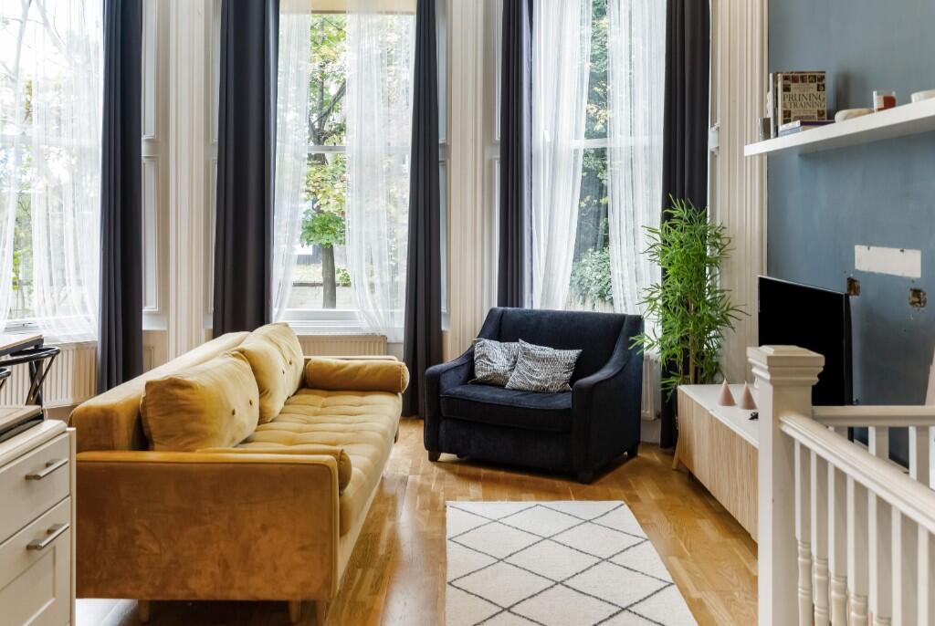 Main image of property: Streatham High Road, London, SW16