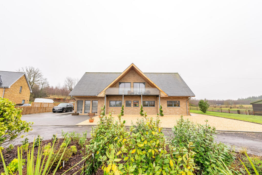 Main image of property: Limekilns, Millcroft Road, Cumbernauld, G67 4AG