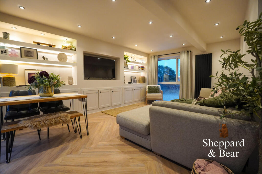Main image of property: Lee Close, Llanedeyrn, Cardiff