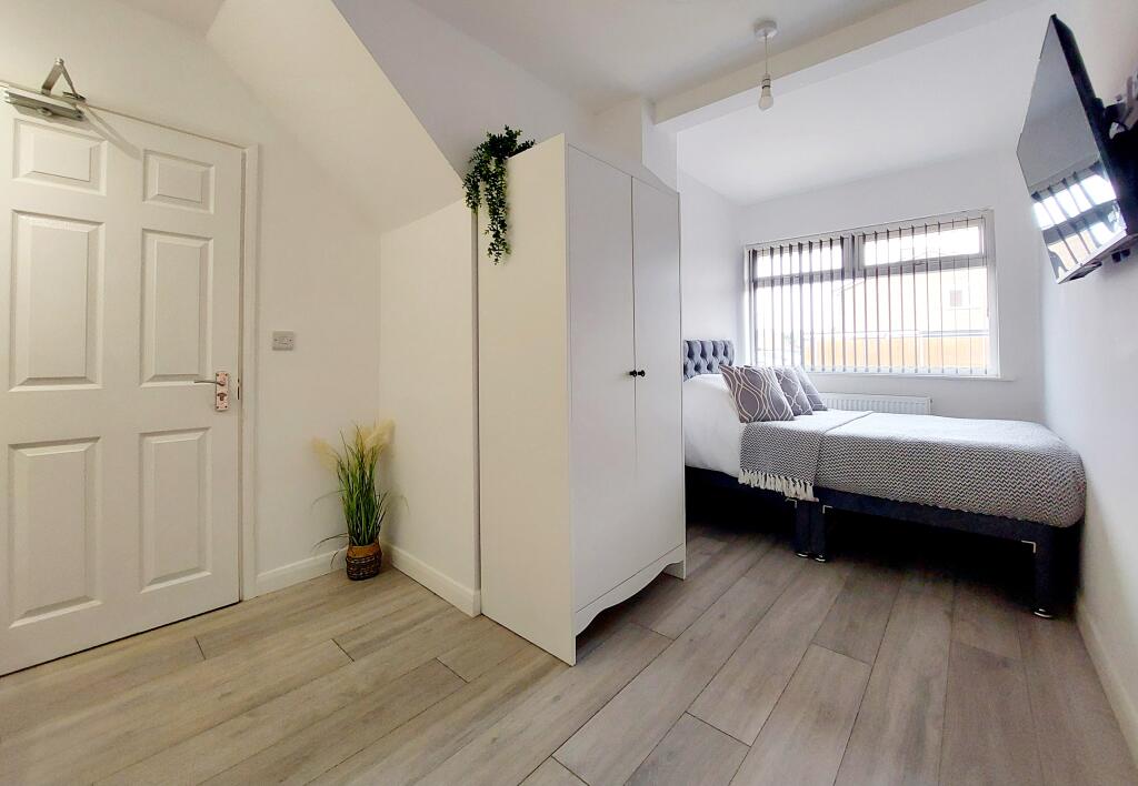 Main image of property: 3 Newcastle Drive, Peterborough, PE2 7AU