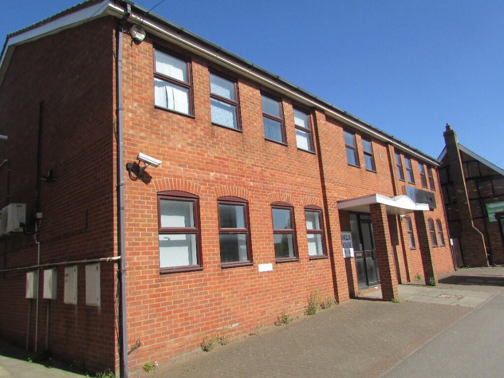 Main image of property: High Street, LU5