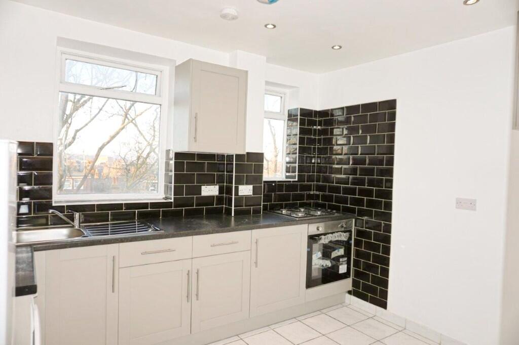 Main image of property: Wilton Court, Wilton Road, London, N10