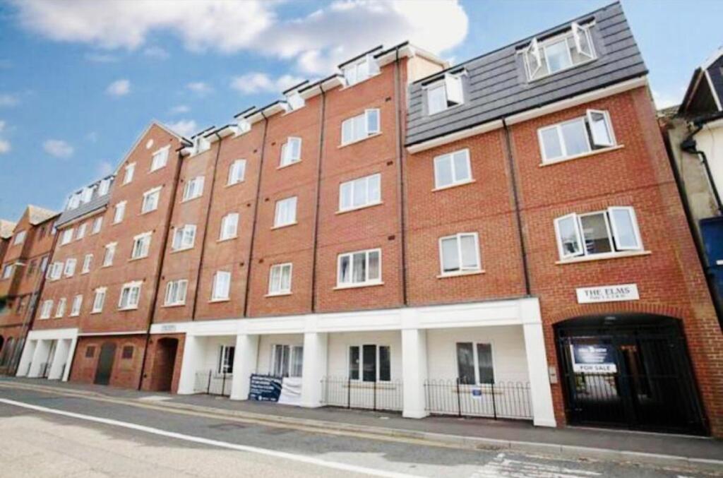 Main image of property: Flat 7, The Elms, 26 John Street, Luton, Bedfordshire