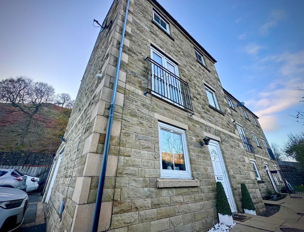 Main image of property: Ivy Place, Todmorden, West Yorkshire, OL14