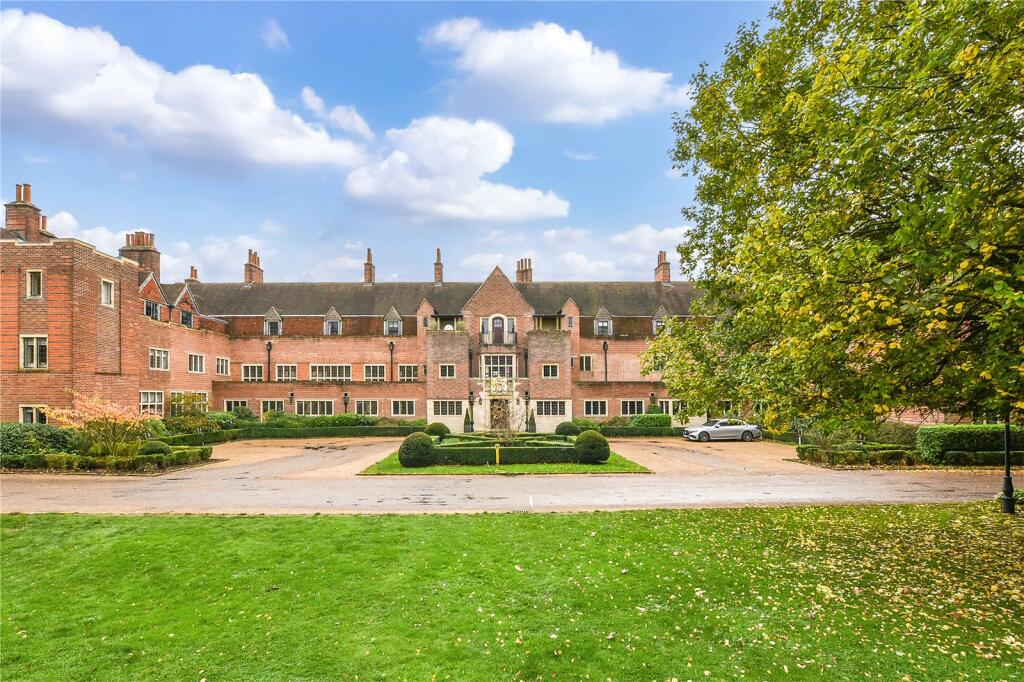 Main image of property: Kings Drive, Midhurst, West Sussex, GU29
