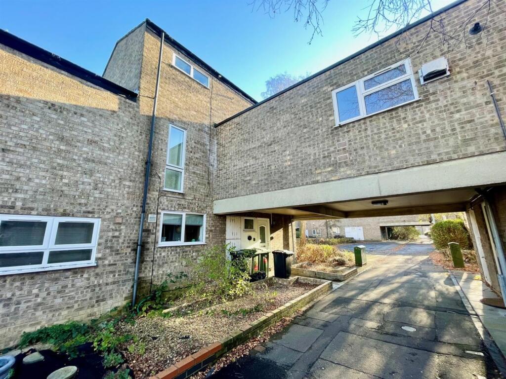 Main image of property: Barnstock, Bretton, Peterborough