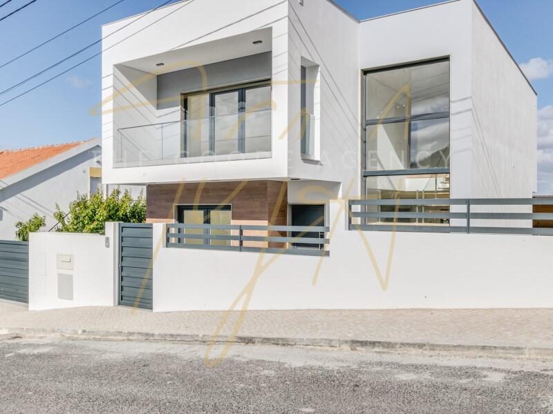 Main image of property: Lisbon, Vila Franca de Xira