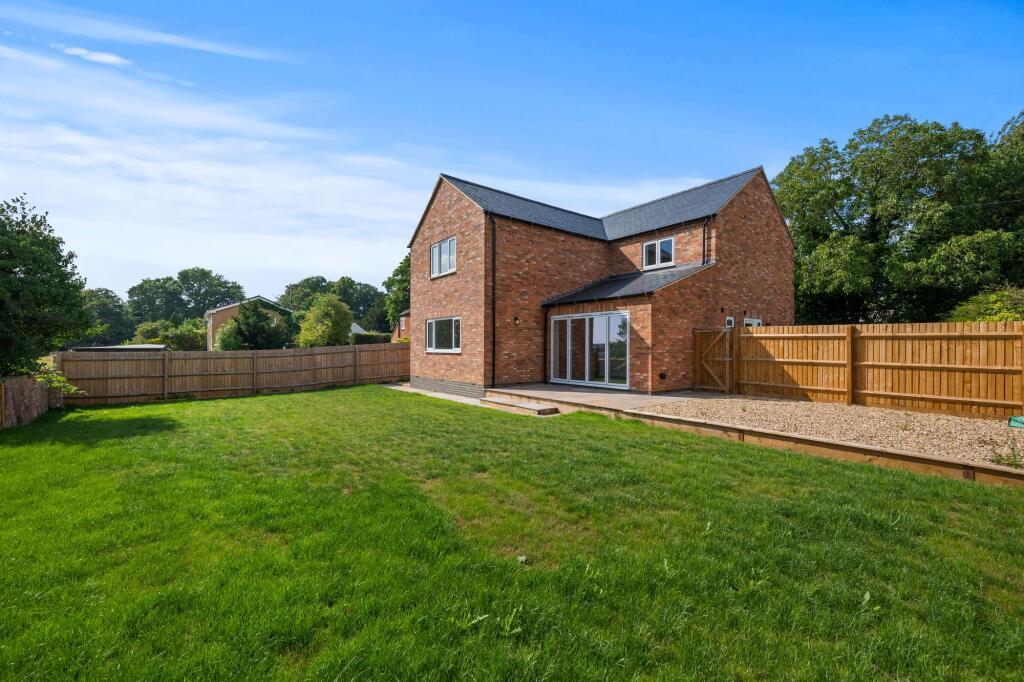 Main image of property: Main Street, Watford, NN6